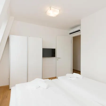 Central Riverside Residences Vienna Exterior photo