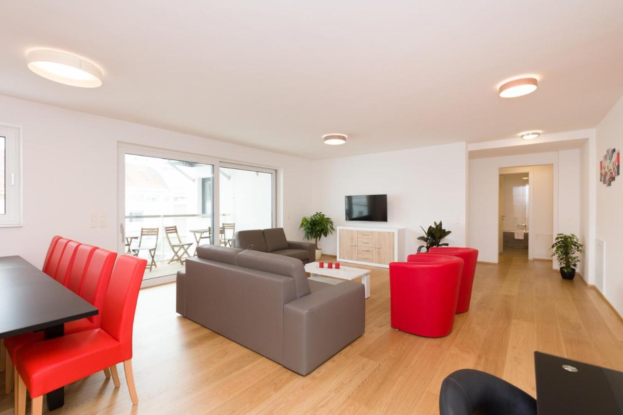 Apartment Riverside Residences *